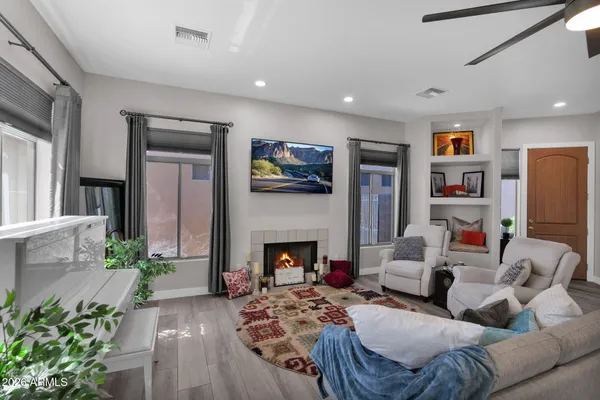 $520,000 | 3917 East Carter Drive, Phoenix, AZ 85042