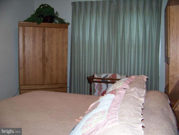 904 Radcliffe Road Towson, MD 21204 - Photo 14 of 15 Bedroom #1
