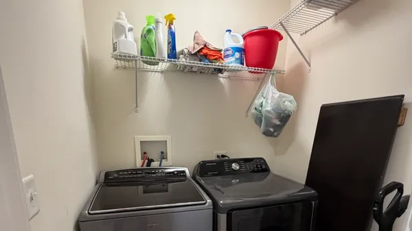 $2,300 | 2554 Evergreen Circle, Unit 2554, McHenry, IL 60050