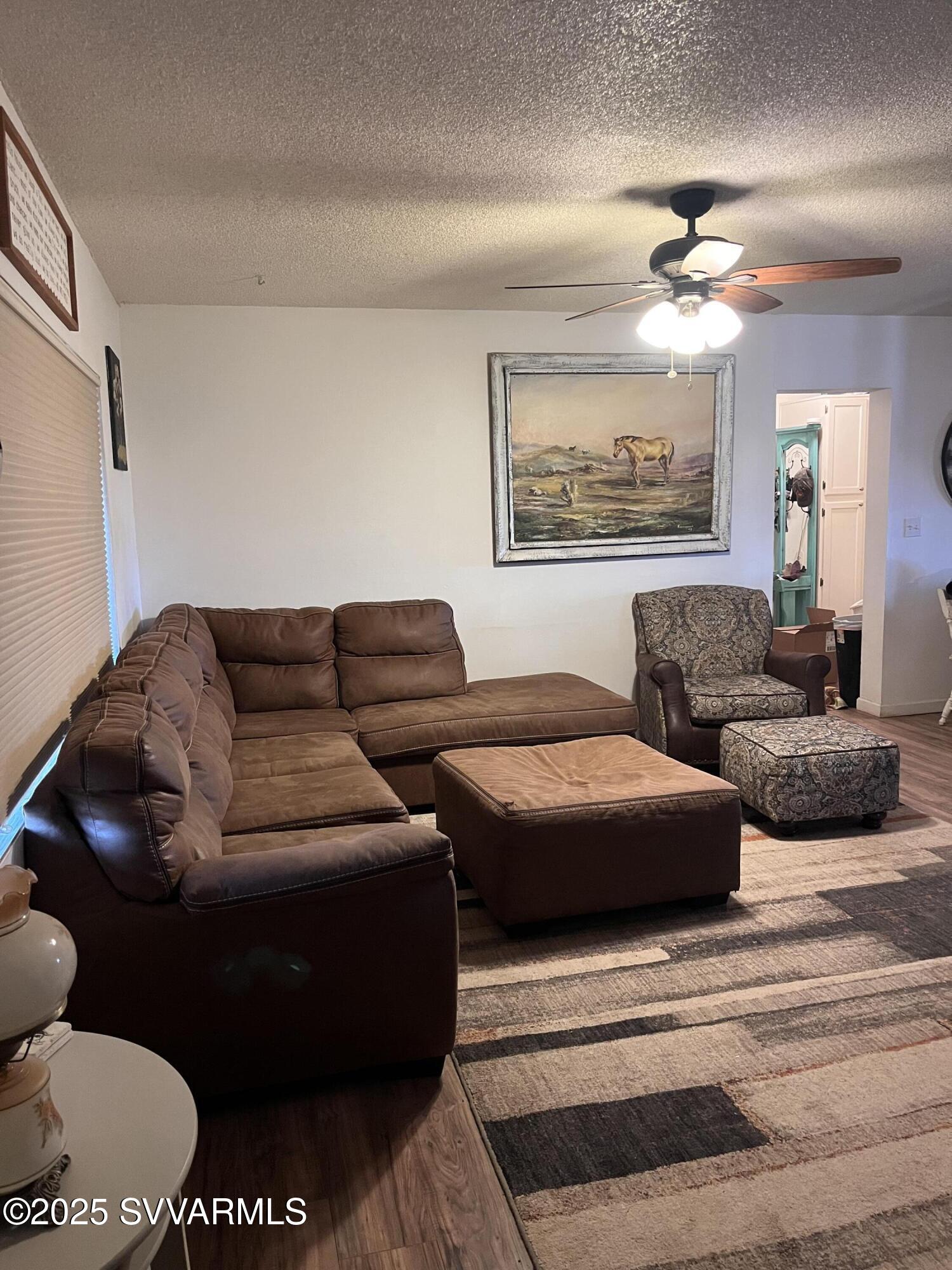 3405 South Silver Road Camp Verde, AZ 86322 - Photo 20 of 56 a living room with furniture