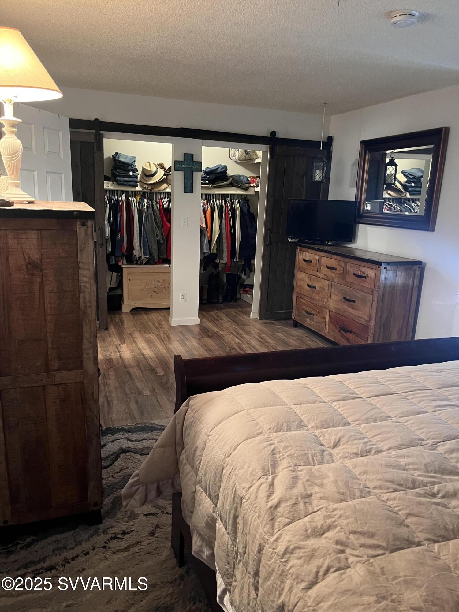 3405 South Silver Road Camp Verde, AZ 86322 - Photo 23 of 56 a bed room with a bed