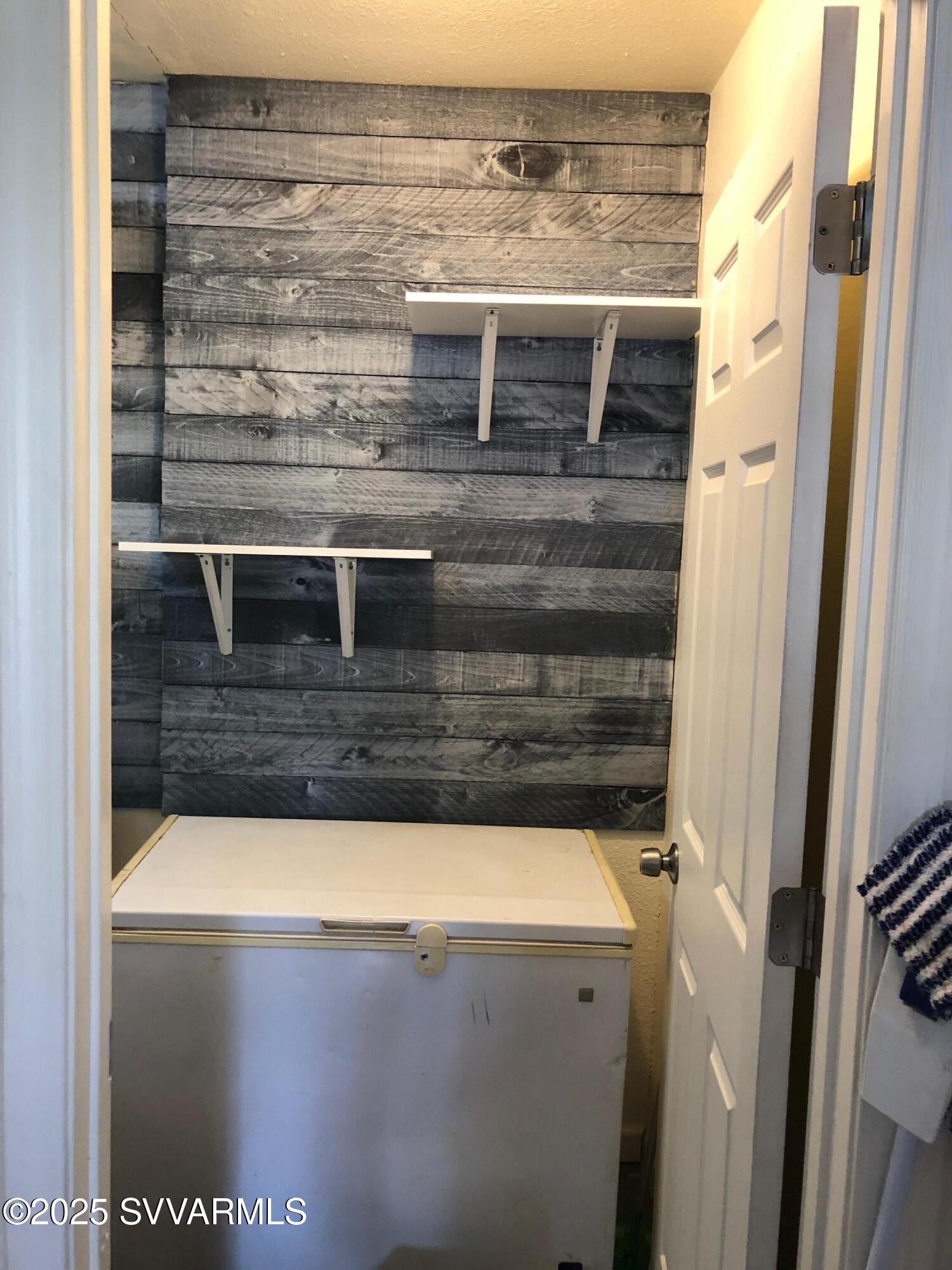 3405 South Silver Road Camp Verde, AZ 86322 - Photo 41 of 56 a view of washer and dryer