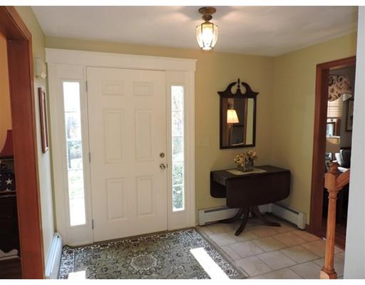 73 Tracy Road Dudley, MA 01571 - Photo 16 of 30 Gallery Image 16