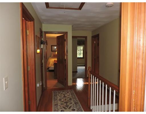 73 Tracy Road Dudley, MA 01571 - Photo 21 of 30 Gallery Image 21