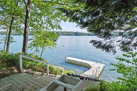 $750,000 | 5 Lloyd Road, Wolfeboro, NH 03894