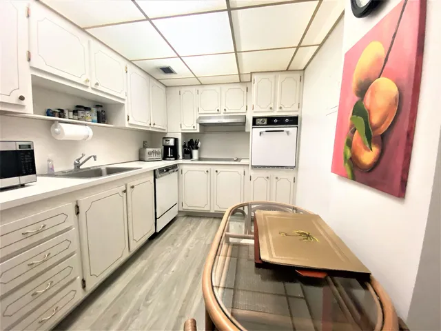 $2,700 | 3450 South Ocean Boulevard, Unit 328, Palm Beach, FL 33480