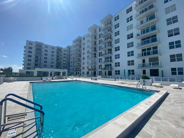 $2,700 | 3450 South Ocean Boulevard, Unit 328, Palm Beach, FL 33480
