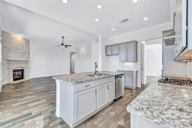 $4,750 | 4700 Topacio Drive, Spicewood, TX 78669