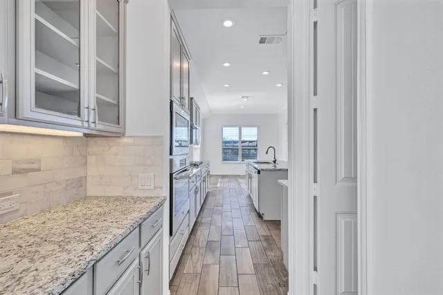 $4,750 | 4700 Topacio Drive, Spicewood, TX 78669