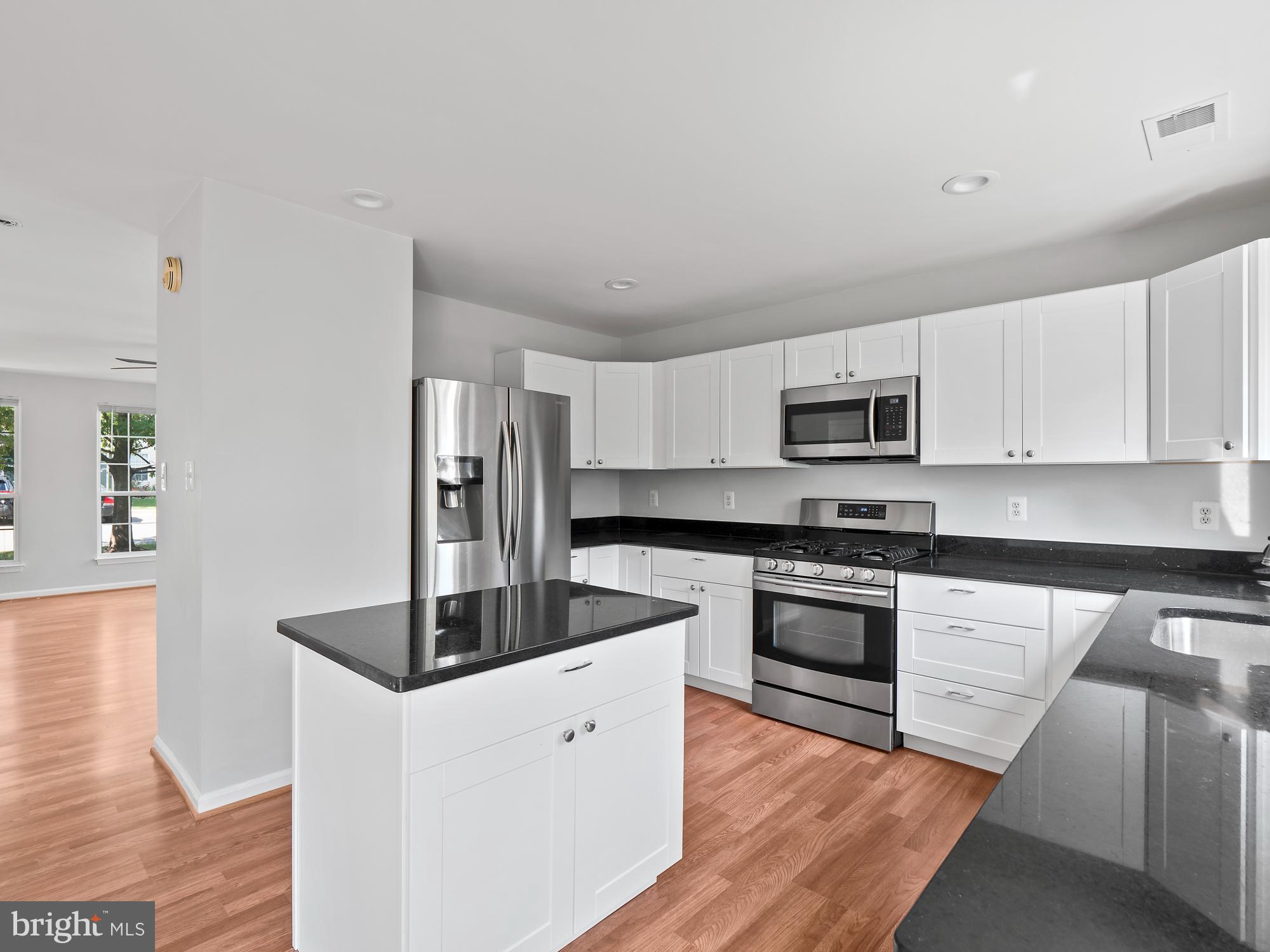 14801 Bolton Road Centreville, VA 20121 - Photo 12 of 20