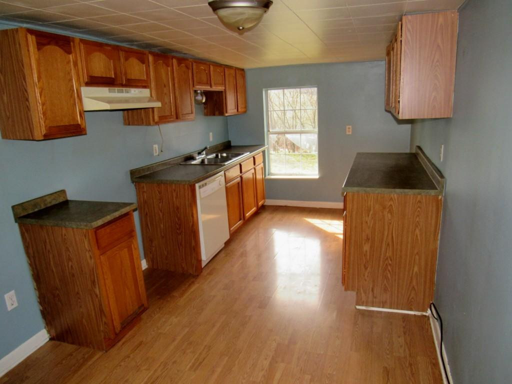 3190 Babbs Mill Road Afton, TN 37616 - Photo 3 of 11 Kitchen