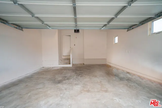 $4,995 | 1802 1/2 South Highland Avenue, Los Angeles, CA 90019