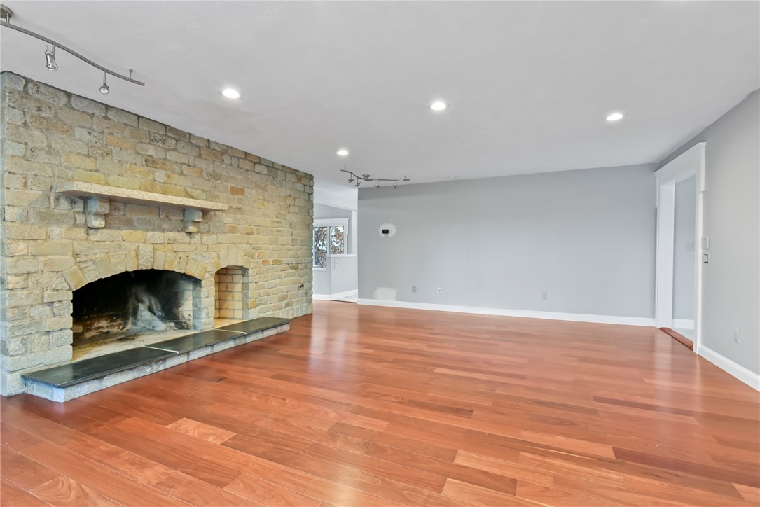 60 Progress Street Lincoln, RI 02865 - Photo 4 of 35