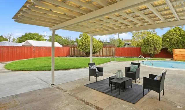 $995,000 | 2335 Joanne Circle, Napa, CA 94559