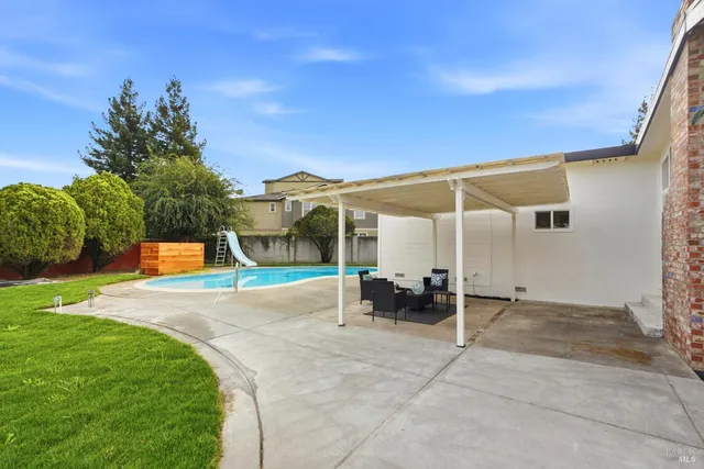 $995,000 | 2335 Joanne Circle, Napa, CA 94559