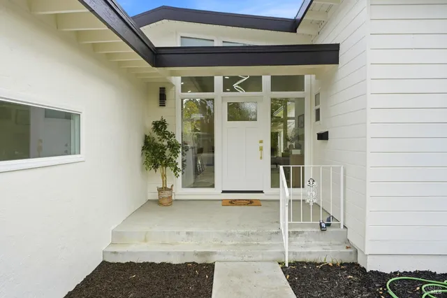 $995,000 | 2335 Joanne Circle, Napa, CA 94559