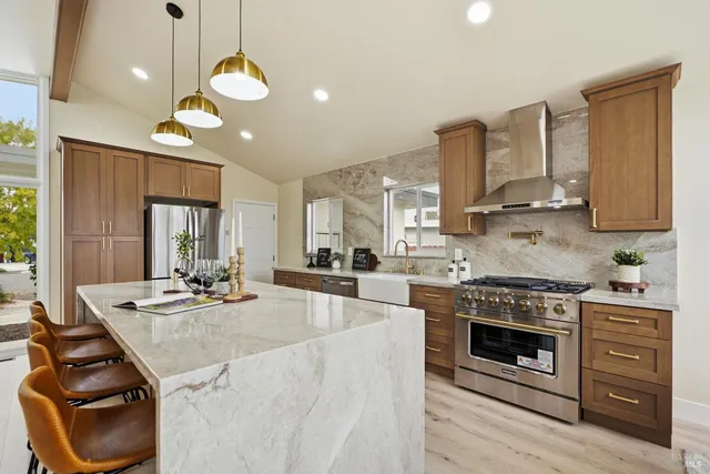 $995,000 | 2335 Joanne Circle, Napa, CA 94559