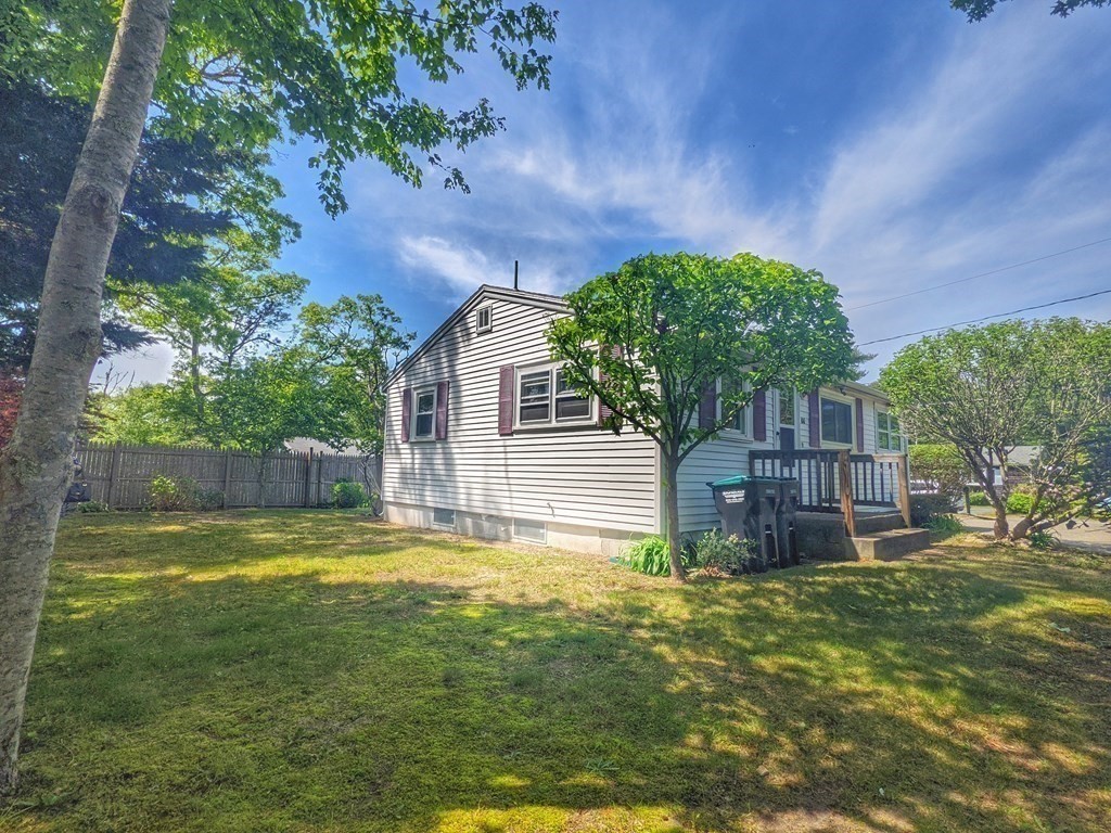 100 Barker Road Wareham, MA 02538 - Photo 6 of 26