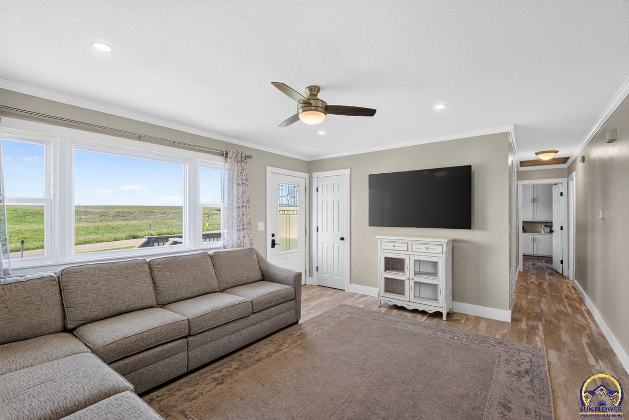 8245 254th Road Circleville, KS 66416 - Photo 14 of 65