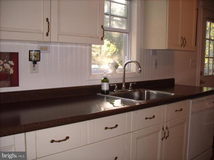 577 Center Ridge Road Great Cacapon, WV 25422 - Photo 8 of 29 Kitchen #2