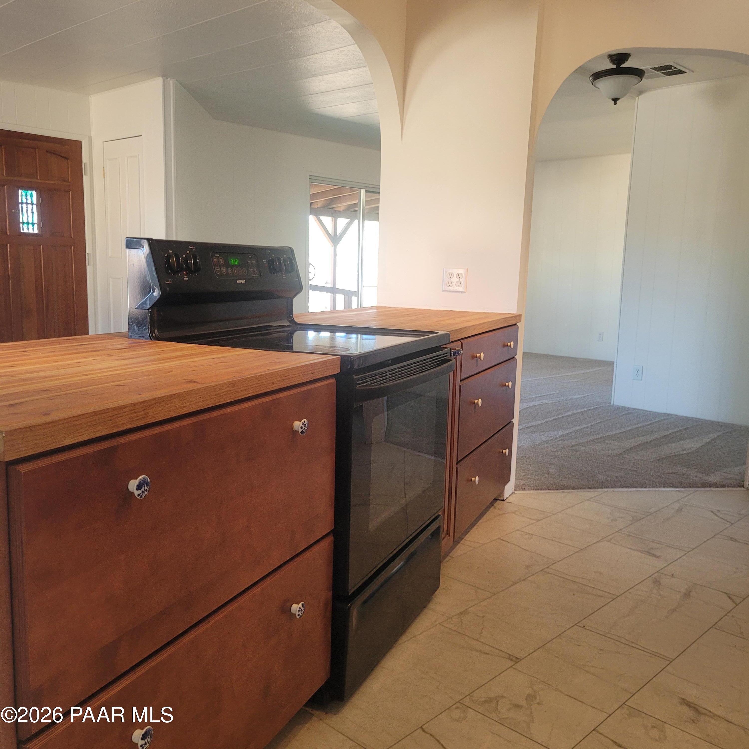 1056 North Swiss Road Dewey, AZ 86327 - Photo 19 of 31 20260318_151438