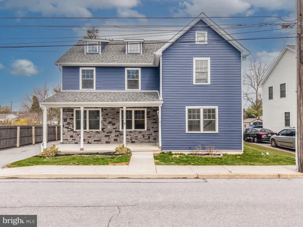 $510,000 | 411 James Street, Honey Brook, PA 19344