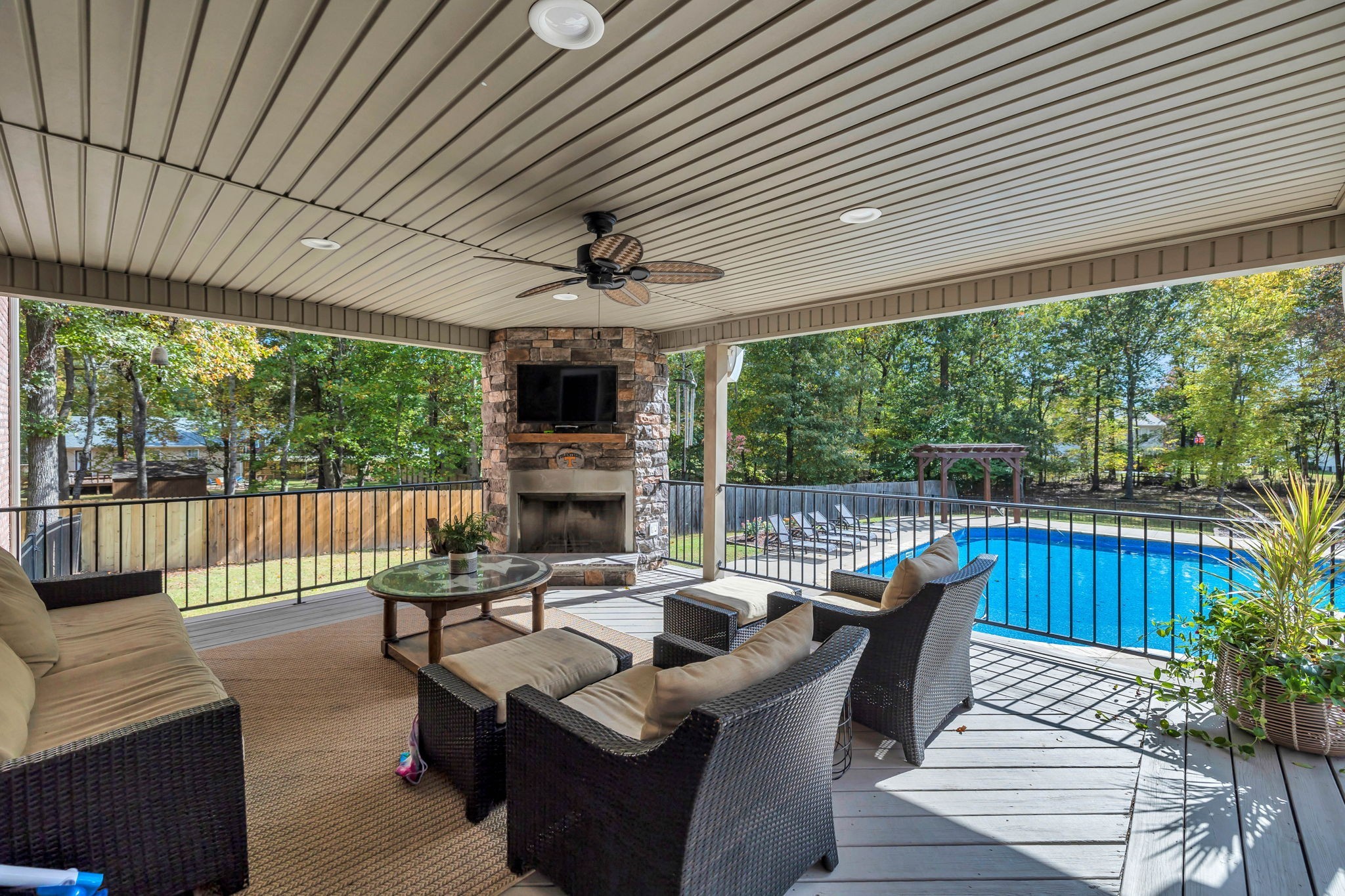 1273 Cedar Grove Road Lebanon, TN 37087 - Photo 2 of 52 a outdoor space with furniture