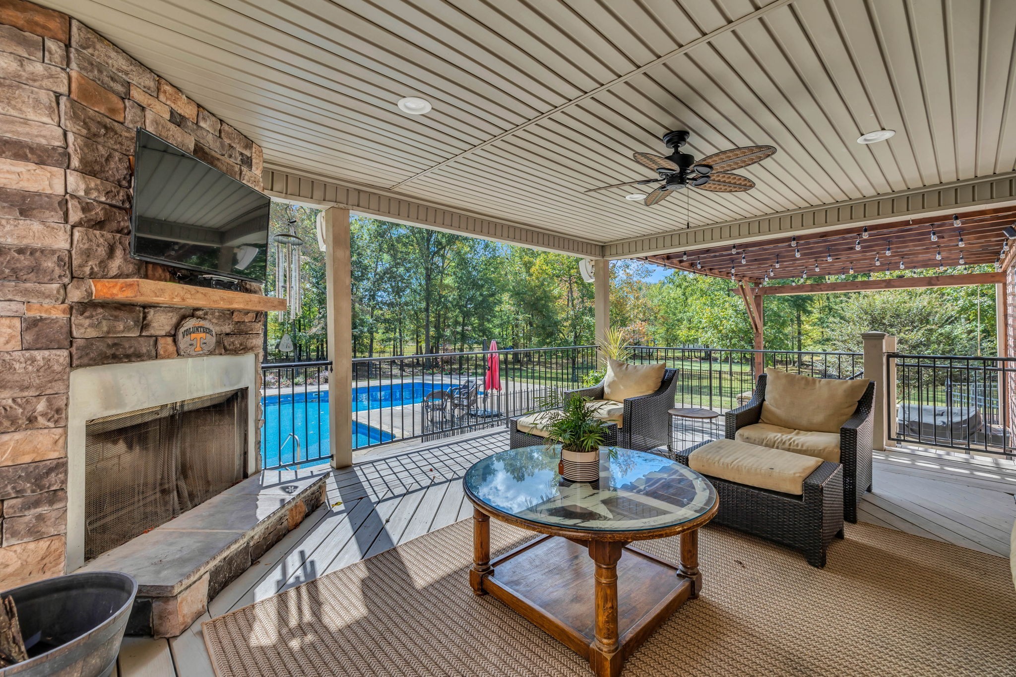 1273 Cedar Grove Road Lebanon, TN 37087 - Photo 39 of 52 a outdoor living space with furniture