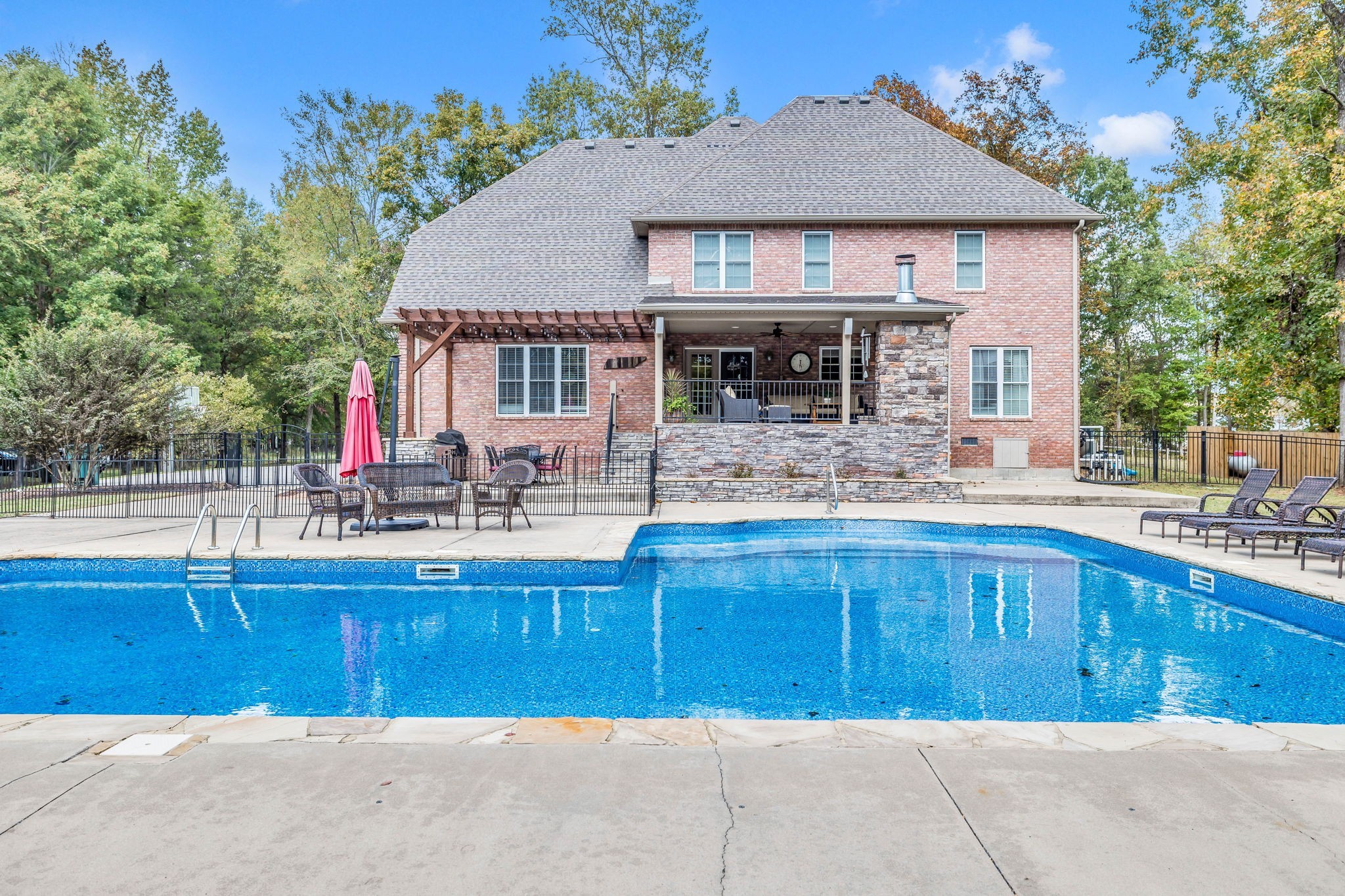 1273 Cedar Grove Road Lebanon, TN 37087 - Photo 44 of 52 a view of a house with a swimming pool