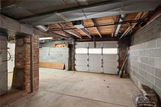 $154,900 | 707 Court Street, St. Joseph, MO 64504