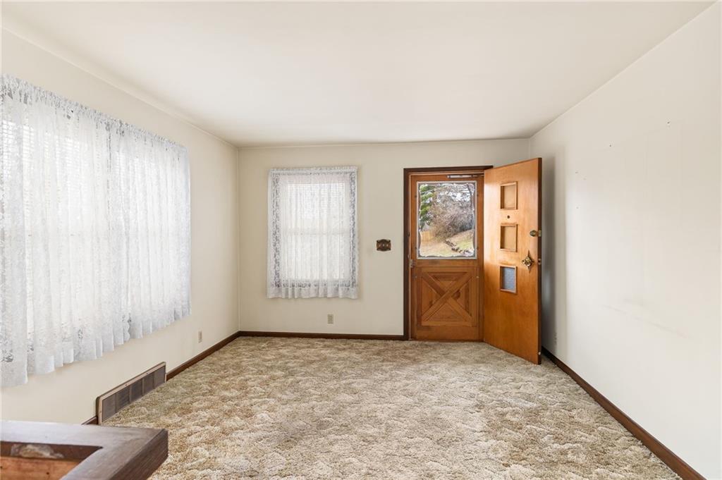 707 Court Street St. Joseph, MO 64504 - Photo 8 of 26