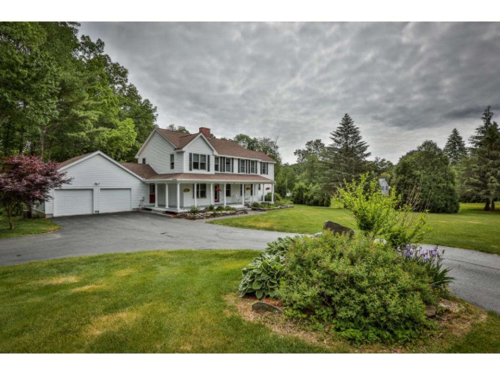 26 Parmenter Road Londonderry, NH 03053 - Photo 2 of 36