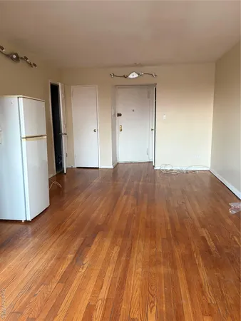 $1,950 | 63-95 Austin Street, Unit 4C | Rego Park