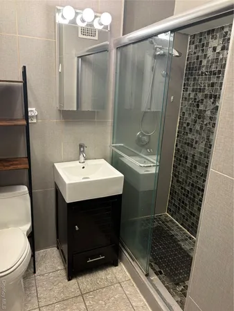 $1,950 | 63-95 Austin Street, Unit 4C | Rego Park