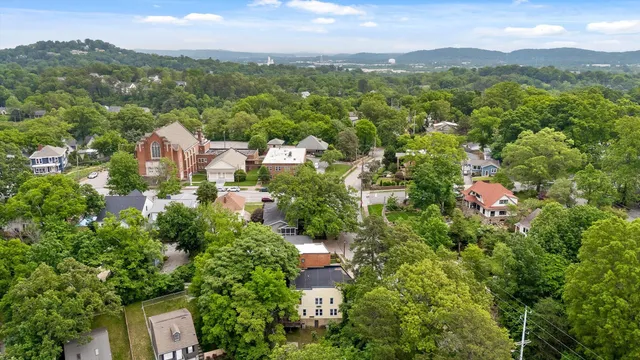 $589,000 | 835 Tremont Street, Chattanooga, TN 37405