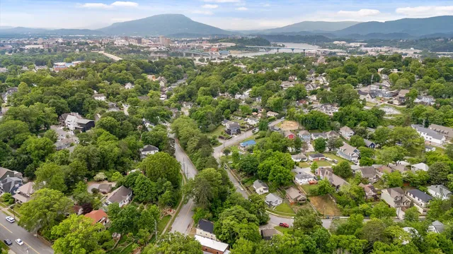 $589,000 | 835 Tremont Street, Chattanooga, TN 37405
