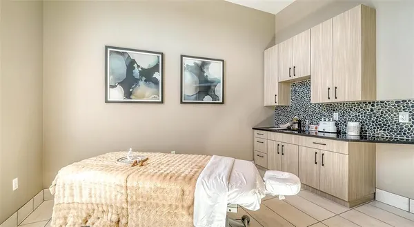 $6,500 | 17475 Opal Sand Drive, Unit 101, Venice, FL 34293