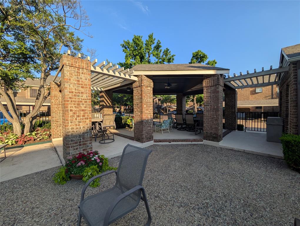 5859 Frankford Road, Unit 603 Dallas, TX 75252 - Photo 19 of 20 Pool lounge area