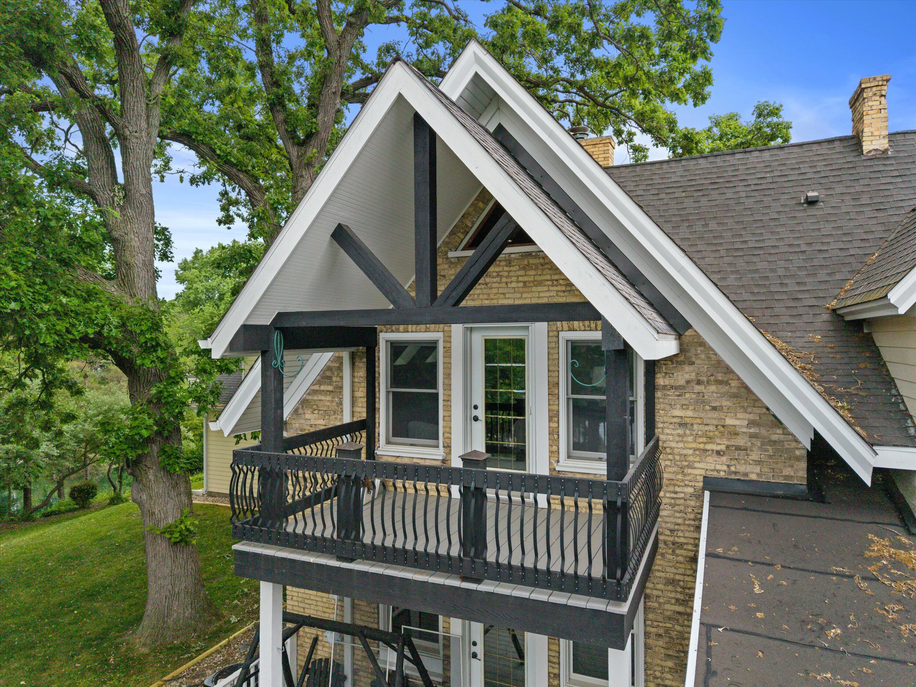3609 Waterbury Lane Racine, WI 53403 - Photo 11 of 79 Primary Suite deck
