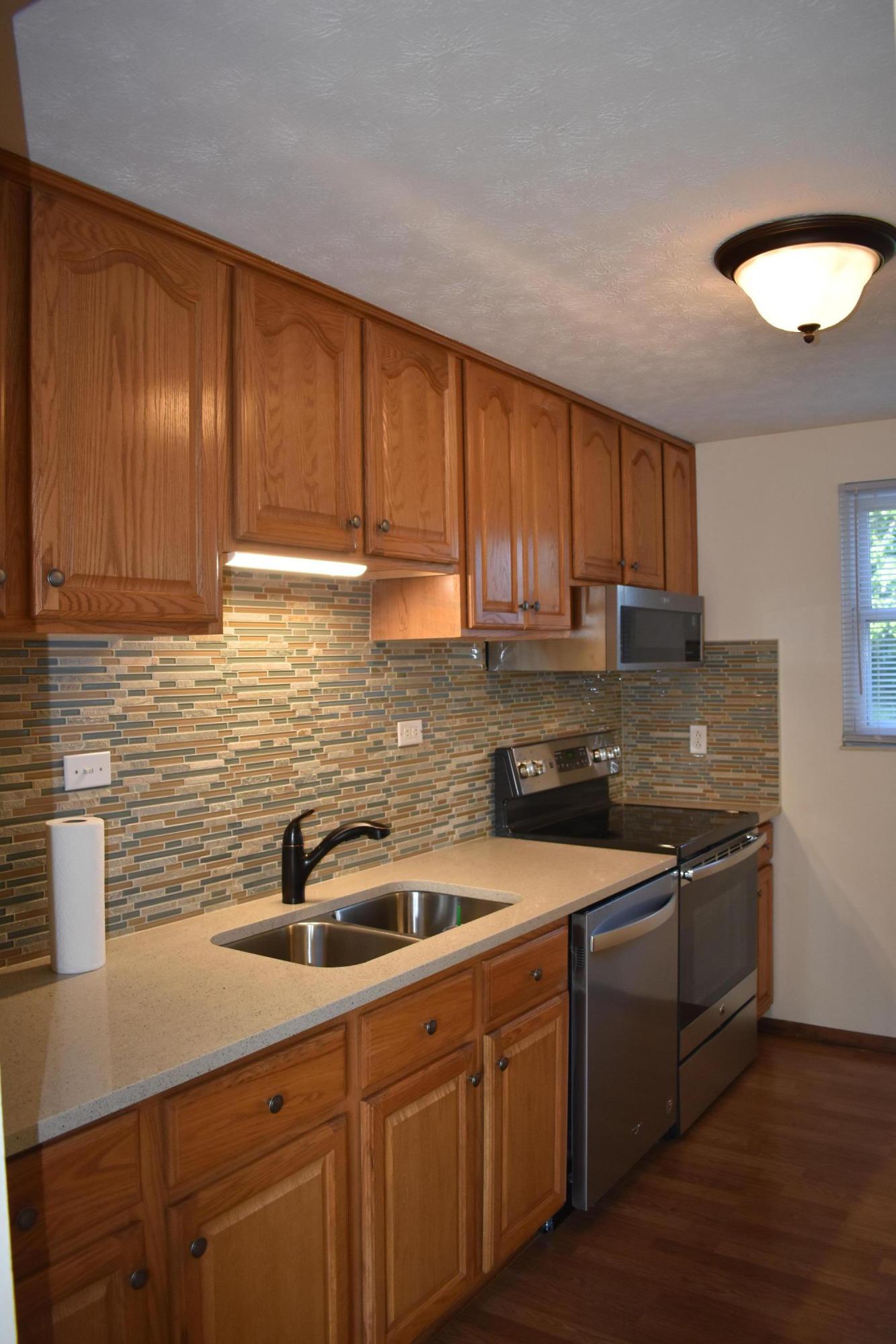 3961 Three Rivers Lane Groveport, OH 43125 - Photo 5 of 24