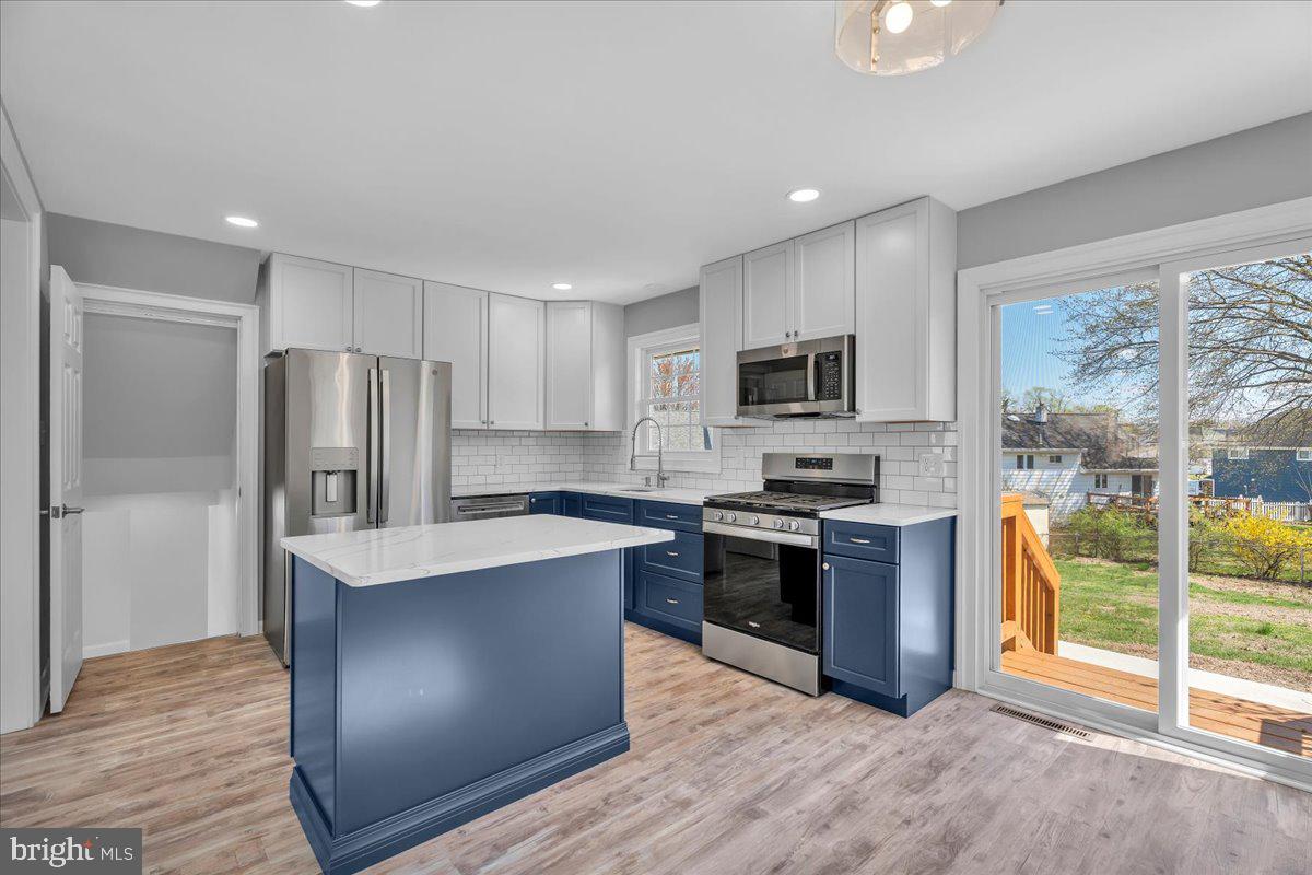 328 Keller Road Glendora, NJ 08029 - Photo 11 of 25 Modern kitchen with sleek design.