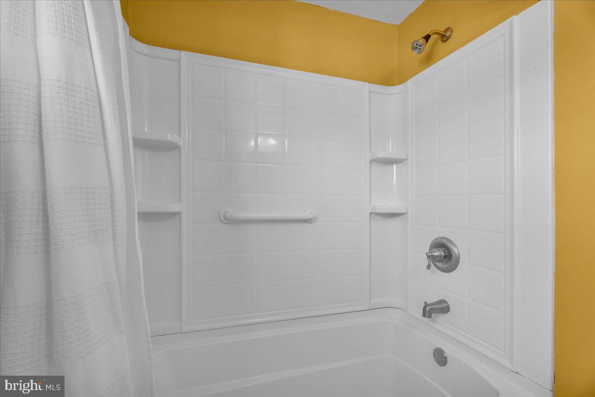 328 Keller Road Glendora, NJ 08029 - Photo 15 of 25 Bright and inviting bathroom retreat.