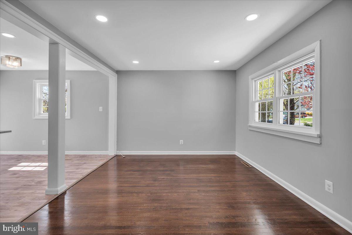 328 Keller Road Glendora, NJ 08029 - Photo 9 of 25 Bright and airy open space awaits.