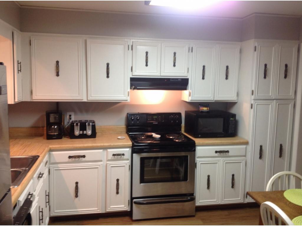 118 Wonder Valley Road Bristol, TN 37620 - Photo 24 of 36 Kitchen