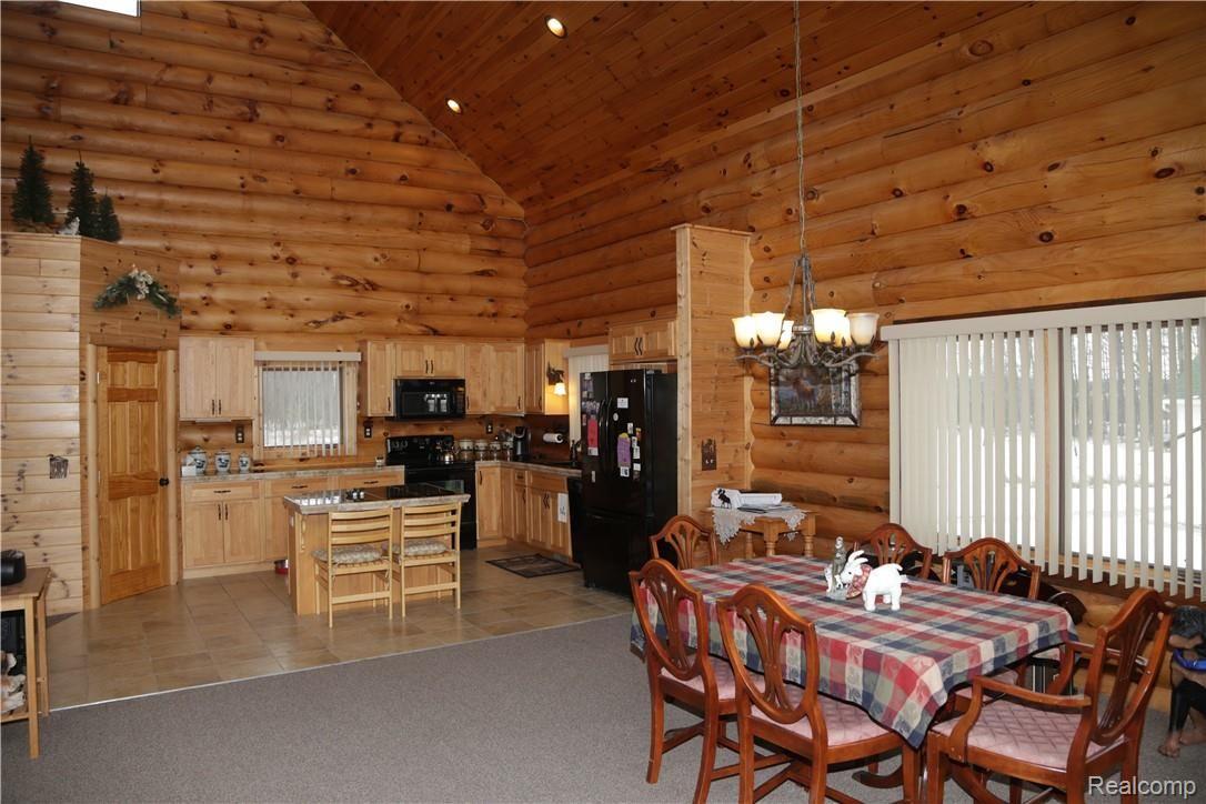 8349 Duce Road Avoca, MI 48006 - Photo 8 of 27 IMG_0040.JPG