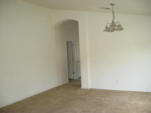 7133 West Beverly Road Laveen, AZ 85339 - Photo 5 of 17 LR DR