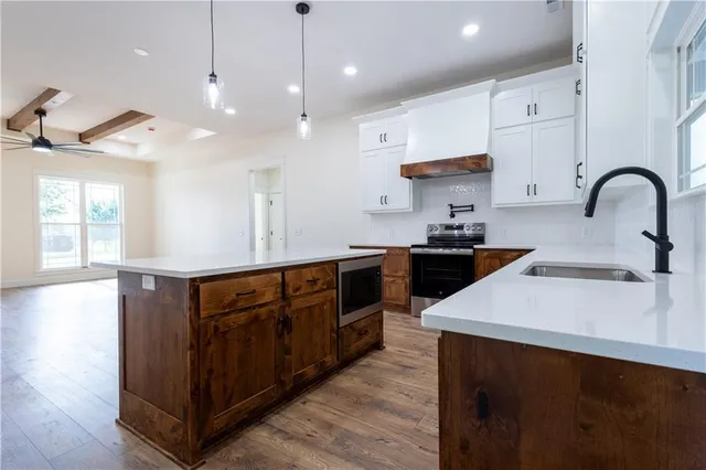 $354,900 | 14126 Timber Court, Helena, MO 64459