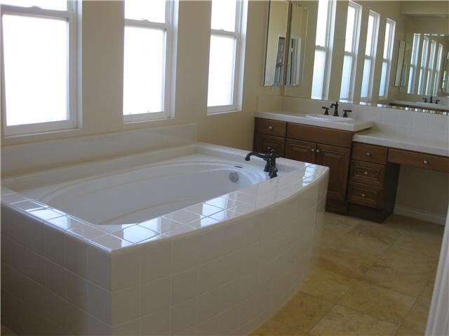 1883 Lagrange Road Chula Vista, CA 91913 - Photo 9 of 19 Gallery Image 9