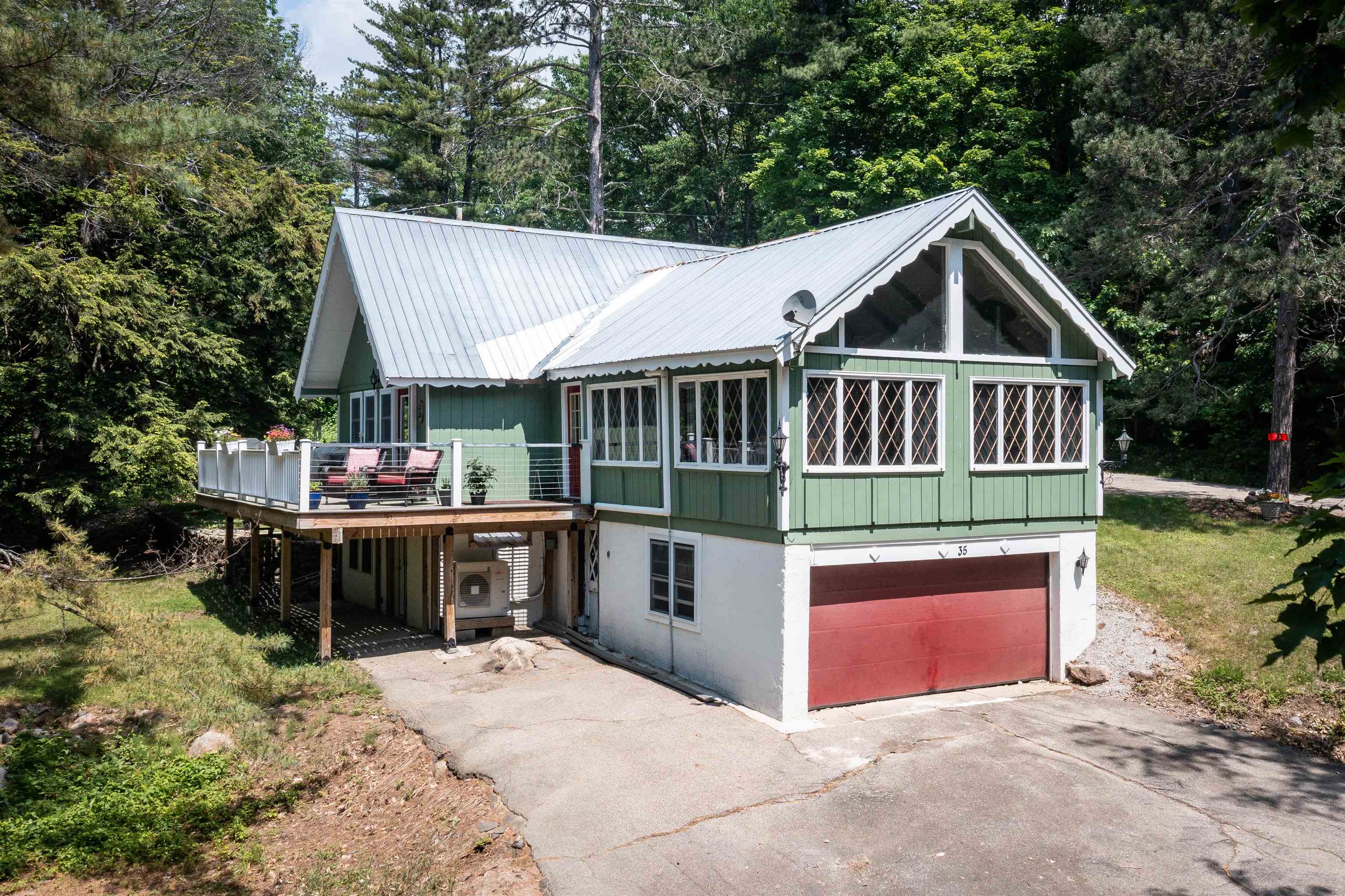 35 Alpstrausse Bartlett, NH 03845 - Photo 2 of 42