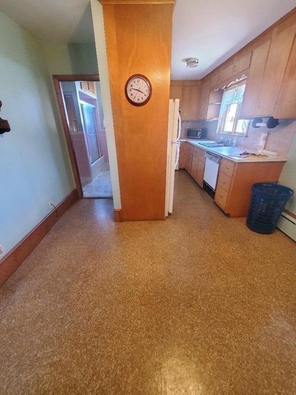 547 Robeson Street, Unit 2 Fall River, MA 02720 - Photo 2 of 24